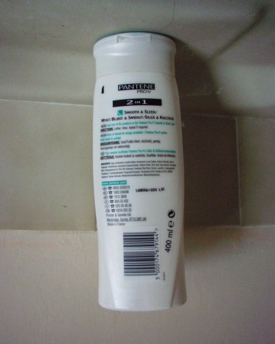 The other side of a shampoo bottle